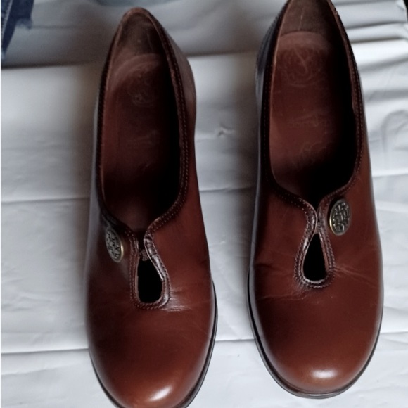 Dansko leather loafer heels size 8 - Picture 1 of 6